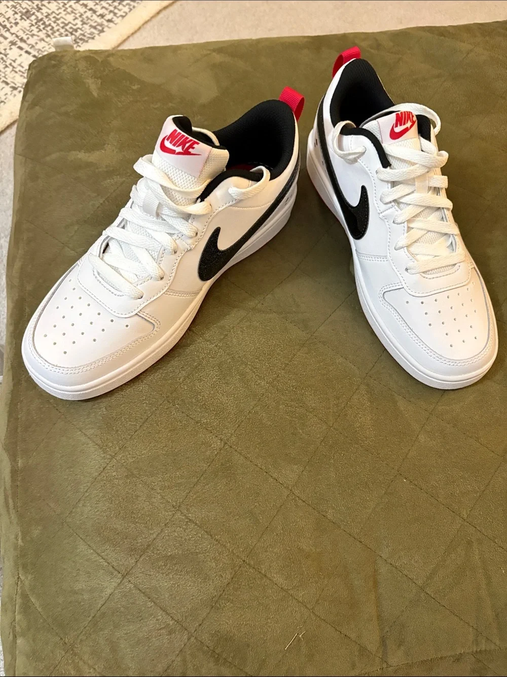 Nike Court Borough Low 2 SE 'White Very Berry' DM0110-100